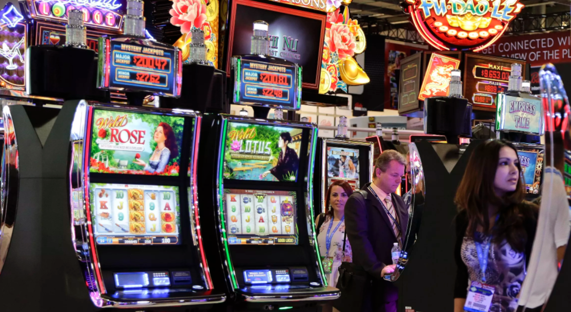 Insights on selecting games to bet on based on players' slot habits.