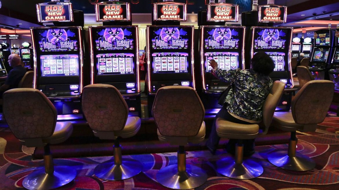 Elevate your chances of reaping limitless rewards from slot machines using cutting-edge technology.